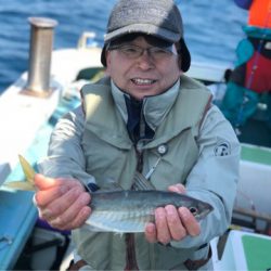 丸万釣船 釣果