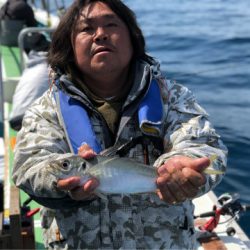 丸万釣船 釣果