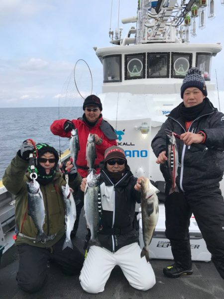 シーランチ 釣果