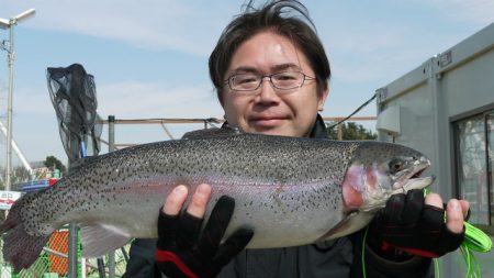 としまえんフィッシングエリア 釣果