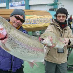としまえんフィッシングエリア 釣果