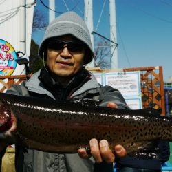 としまえんフィッシングエリア 釣果