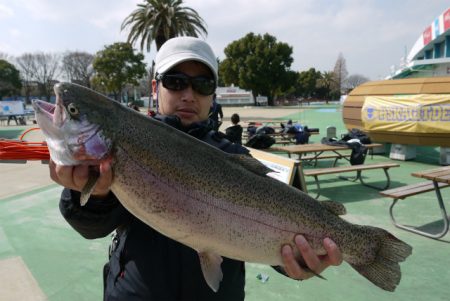 としまえんフィッシングエリア 釣果