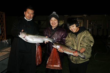 としまえんフィッシングエリア 釣果