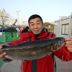 としまえんフィッシングエリア 釣果