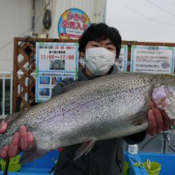 としまえんフィッシングエリア 釣果