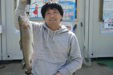 としまえんフィッシングエリア 釣果