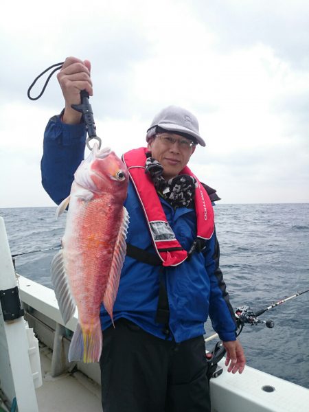 エンペラー 釣果