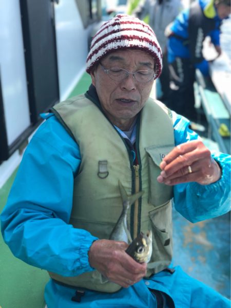 丸万釣船 釣果