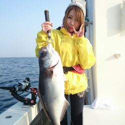 エンペラー 釣果