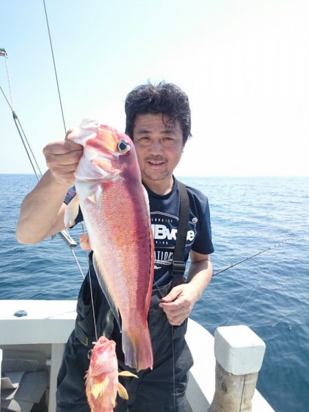 エンペラー 釣果