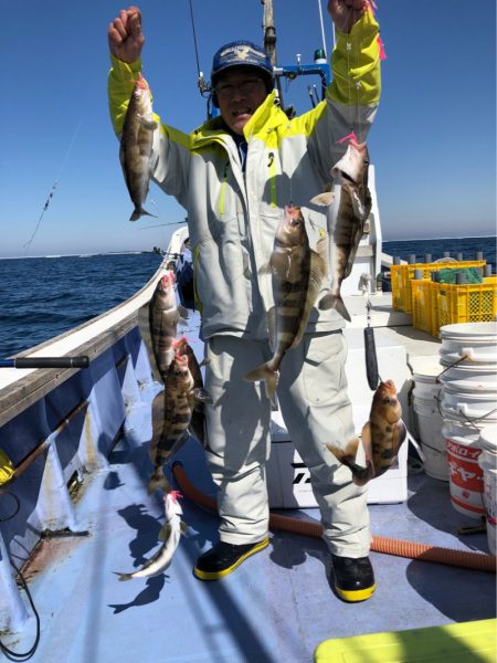 第二　つれたか丸 釣果