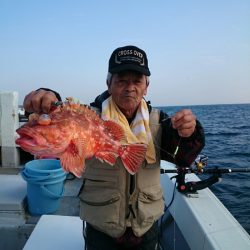 エンペラー 釣果