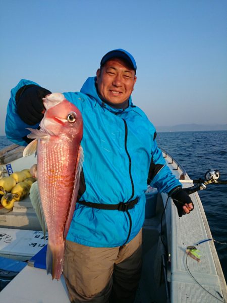 エンペラー 釣果