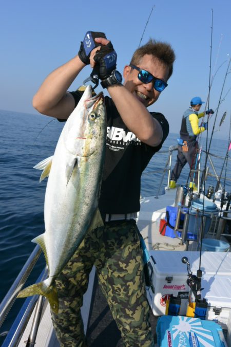 ジギング船 BLUEWATER 釣果