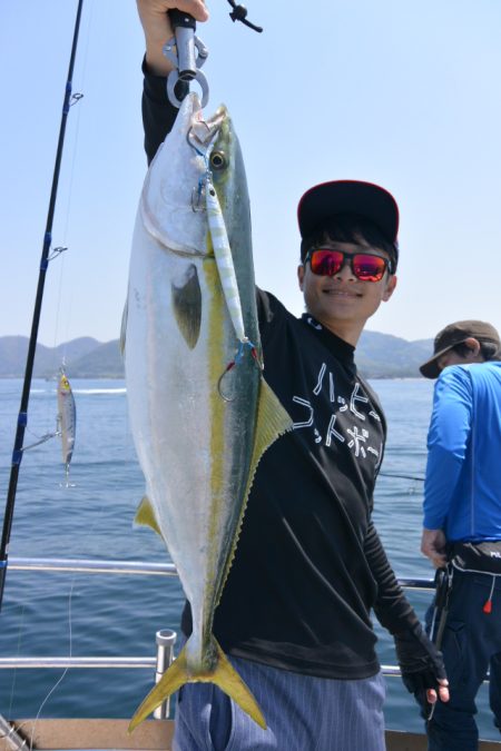 ジギング船 BLUEWATER 釣果