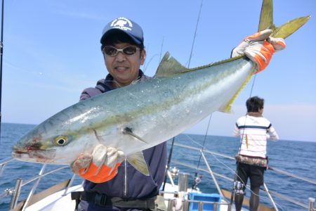 ジギング船 BLUEWATER 釣果