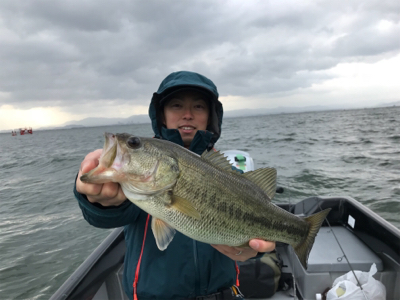 大荒れの琵琶湖ボート釣行
