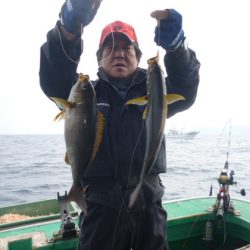 真祐丸 （しんゆうまる） 釣果