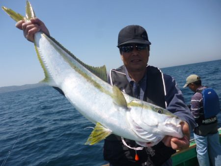 真祐丸 （しんゆうまる） 釣果