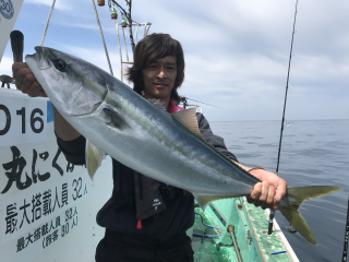 なかくに丸 釣果