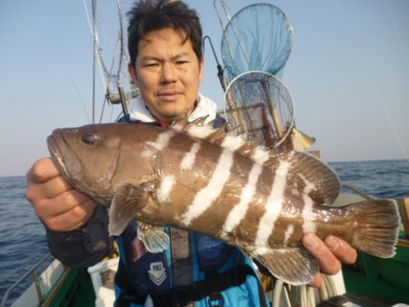 真祐丸 (しんゆうまる) 釣果