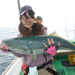 真祐丸 (しんゆうまる) 釣果