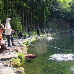 小菅トラウトガーデン 釣果