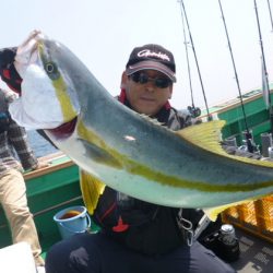 真祐丸 （しんゆうまる） 釣果