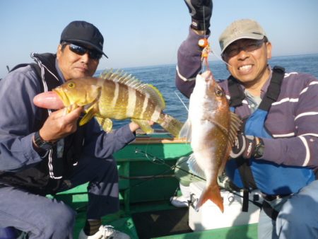 真祐丸 （しんゆうまる） 釣果