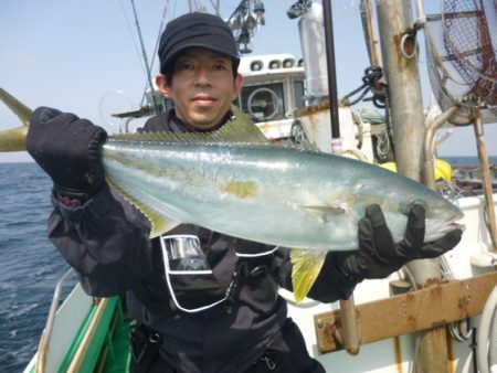 真祐丸 （しんゆうまる） 釣果