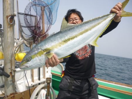 真祐丸 (しんゆうまる) 釣果