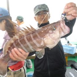 真祐丸 (しんゆうまる) 釣果