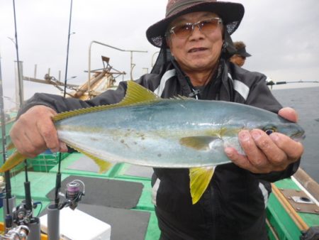 真祐丸 (しんゆうまる) 釣果