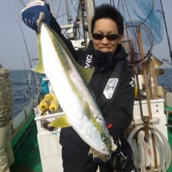 真祐丸 (しんゆうまる) 釣果