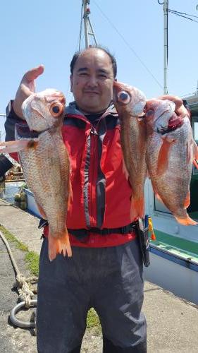 仁徳丸 釣果