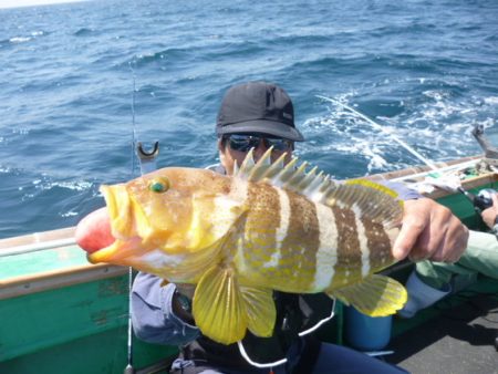 真祐丸 （しんゆうまる） 釣果
