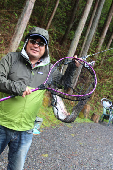 小菅トラウトガーデン 釣果