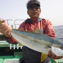 真祐丸 (しんゆうまる) 釣果