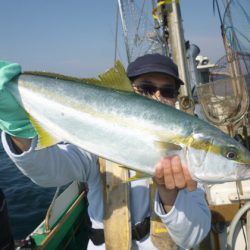 真祐丸 （しんゆうまる） 釣果