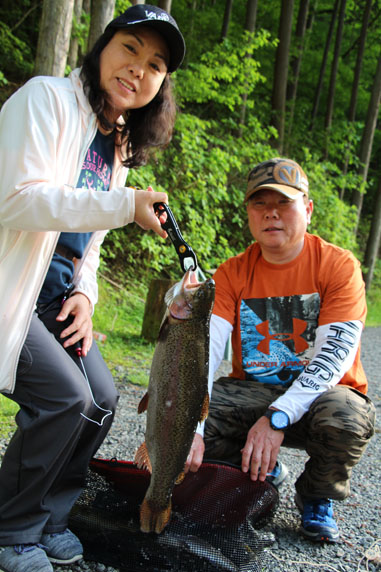 小菅トラウトガーデン 釣果