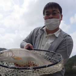 フィッシングレイクたかみや 釣果