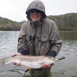 フィッシングレイクたかみや 釣果