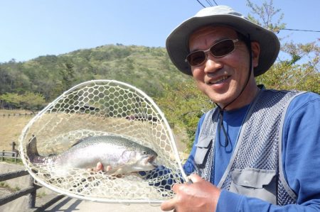 フィッシングレイクたかみや 釣果
