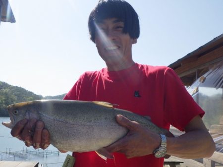 フィッシングレイクたかみや 釣果