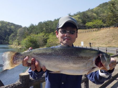 フィッシングレイクたかみや 釣果