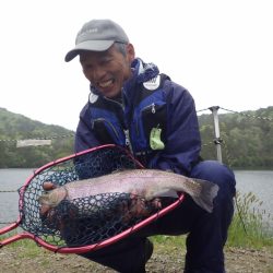 フィッシングレイクたかみや 釣果