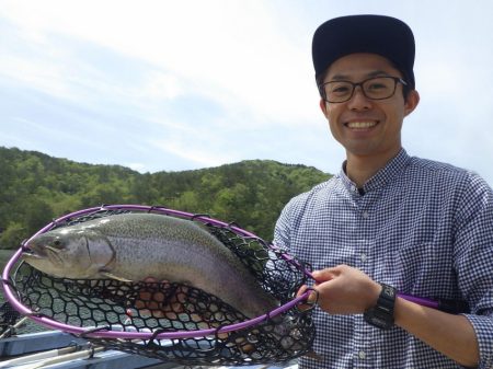 フィッシングレイクたかみや 釣果