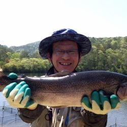 フィッシングレイクたかみや 釣果