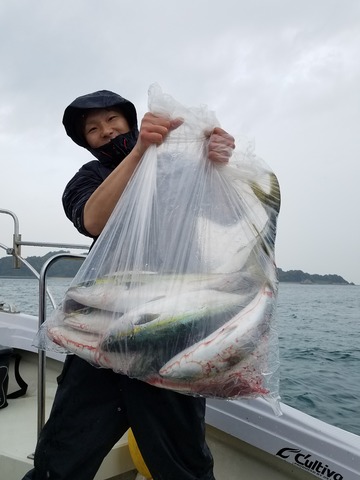遊漁船　ニライカナイ 釣果